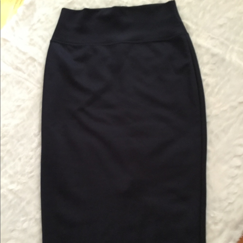 🛍”I’m In Love with DEREK”❤️Navy Blue Pencil Skirt